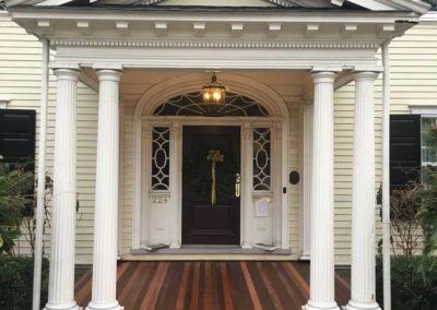 Moorestown NJ construction company remodeled this historic front porch