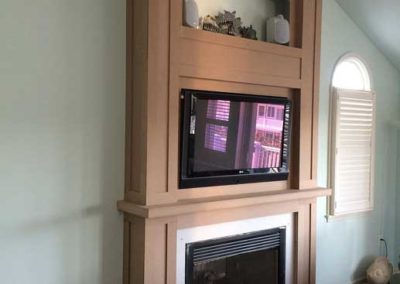 Family Room fireplace surround with built-in TV by licensed Moorestown, NJ contractor